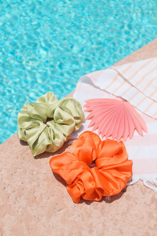 Poolside Oversized Scrunchie