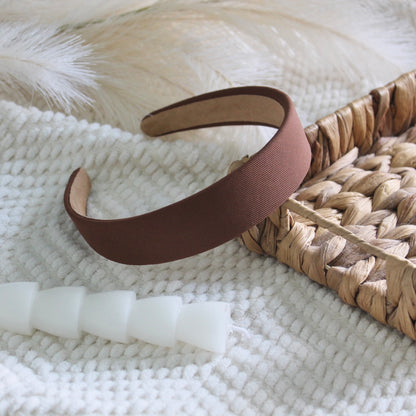 Staple nude headband