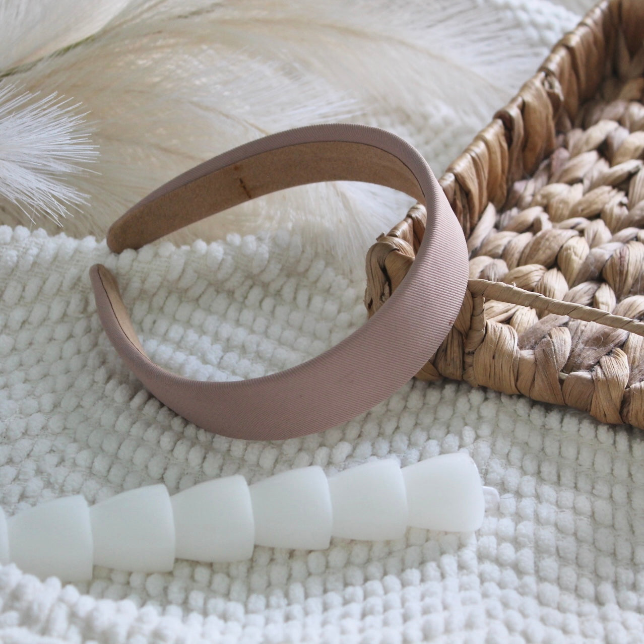 Staple nude headband