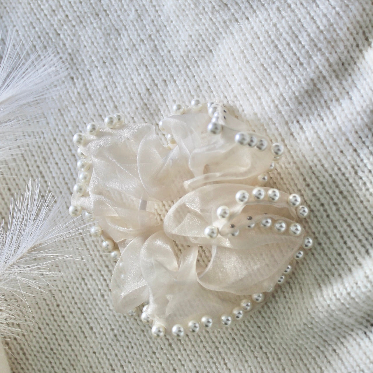 Oversized Pearl Scrunchie