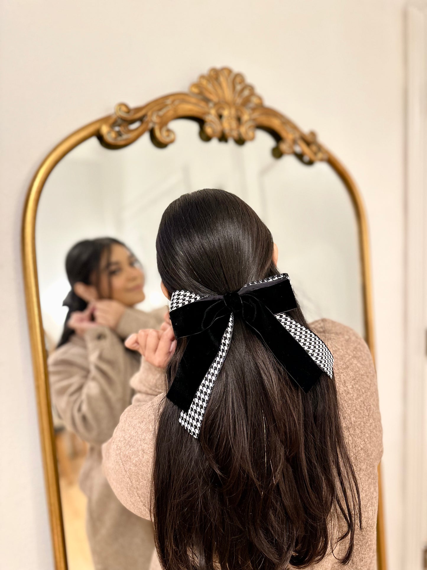 Houndstooth Velvet Bow